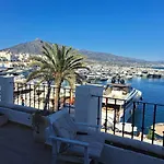 Suite Privado 1A Linea Puerto Banus. Atico Enorme, Vistas Increibles