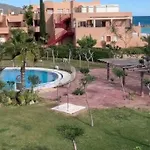 Estudio En Urbanizacion Naturista Con Piscina Junto Al Mar