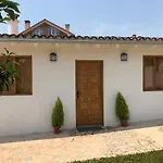 La Casita De El Montan