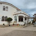 Villa En Bord De Mer Avec Piscine Privee Et Jardin A L'Ametlla De Mar, Costa Dorada - Es-221-1