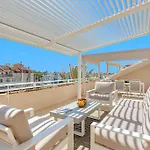 Yolo Spaces - Sotogrande - Ocean View Penthouse