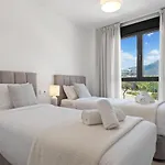 Seaview Apartment With Heated Pool By Costarentals - Ref M21