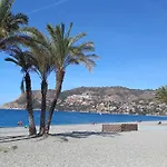 Casa Altos 76