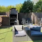 Apartamento Independiente En Sant Cugat Del Valles Con Piscina