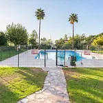 Precioso Apartamento Con Piscina Y Vistas Al Mar!