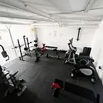 Gym, Ping Pong, Piscina Y Garaje