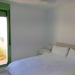 Sea View - Ultra Modern - Roof Terrace- Front Line