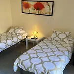 Lovely Apartment Near Airport
