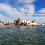 Duplex Con Encanto En Paseo Maritimo De Marbella