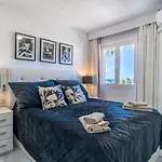 Stunning Apartment In Riviera Del Sol With Wifi