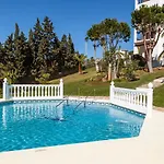 Riviera Del Mar Apartment