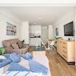 Serenity Chic Apartment City Center With Free Wifi By Namaste Elite