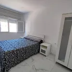Apartment Near Shopping Centers