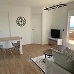 Apartamento Entre Mar Y Montana