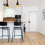 Apartment Granollers Up Live II