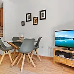 Cozy Apartment In Fuengirola City Center By Costarentals - Ref 207