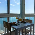 Almirante Apartment Sea Views