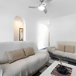 Villa Manuel