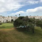 Apartamentos Laguna Beach 2