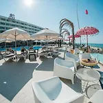 On Hotels Oceanfront Adults Designed