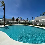 On City Resort Apartments Ll