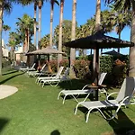 Apartamento Lujo En Primera Linea De Playa En Bahia De La Plata, Estepona