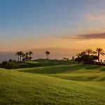 Karat Villa Zambrano - Includes Golf Cart