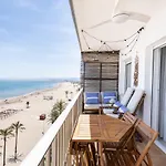 El Acuario - Primera Linea Y Todas Las Ventanas Dan Al Mar