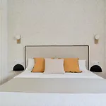 Orange Square Rooftop Apartment 250 M2