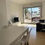 Riu - Apartamento En Primera Linea De Mar Con Piscina