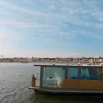 Casa Barco Miamar