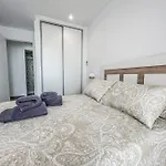 Modern 2 Bed Apartment With Pool In Frigiliana