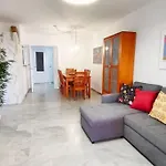 Apartamento En Primera Linea De Playa, Frente Al Puerto De Aguadulce