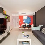 Puerto Banus, Edificio Tembo, 2 Bedroom Apartment, Parking And Pool