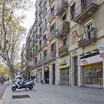 ¡Apartamento En El Centro De Barcelona!