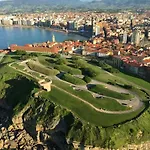 La Cuevona De Gijon-Cimadevilla
