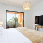 Mediterranean Swing - Royal Flamingos I Apartment