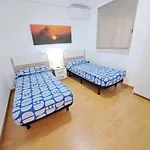 Centrico Apartamento En Valencia Proximo Parada De Metro Angel Guimera