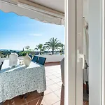 2 Bedroom With Sea And Mountain Views, Pool