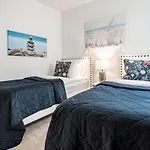 Inf46P - Spacious Holiday Home In Estepona