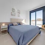 Magnifica Villa Con Piscina Climatizada