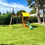 Villa Yate