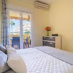 Muy Luminoso, Zona Tranquila, Piscina Y Garaje