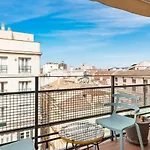 Soho 2 Bedrooms Apt Next To The Beach