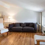 Santiago By Smiling Rentals
