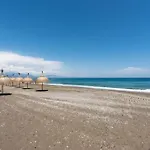 Ct 240 - Beachfront Apartment -Don Juan Manilva