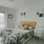 Luxury Apartment Bajondillo Beachfront