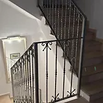 Stunning 5 Bedroom Villa