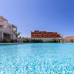 Terrace, Pool, Near Beach & Home Office