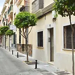 Beach And City Apartment A 50M De La Playa